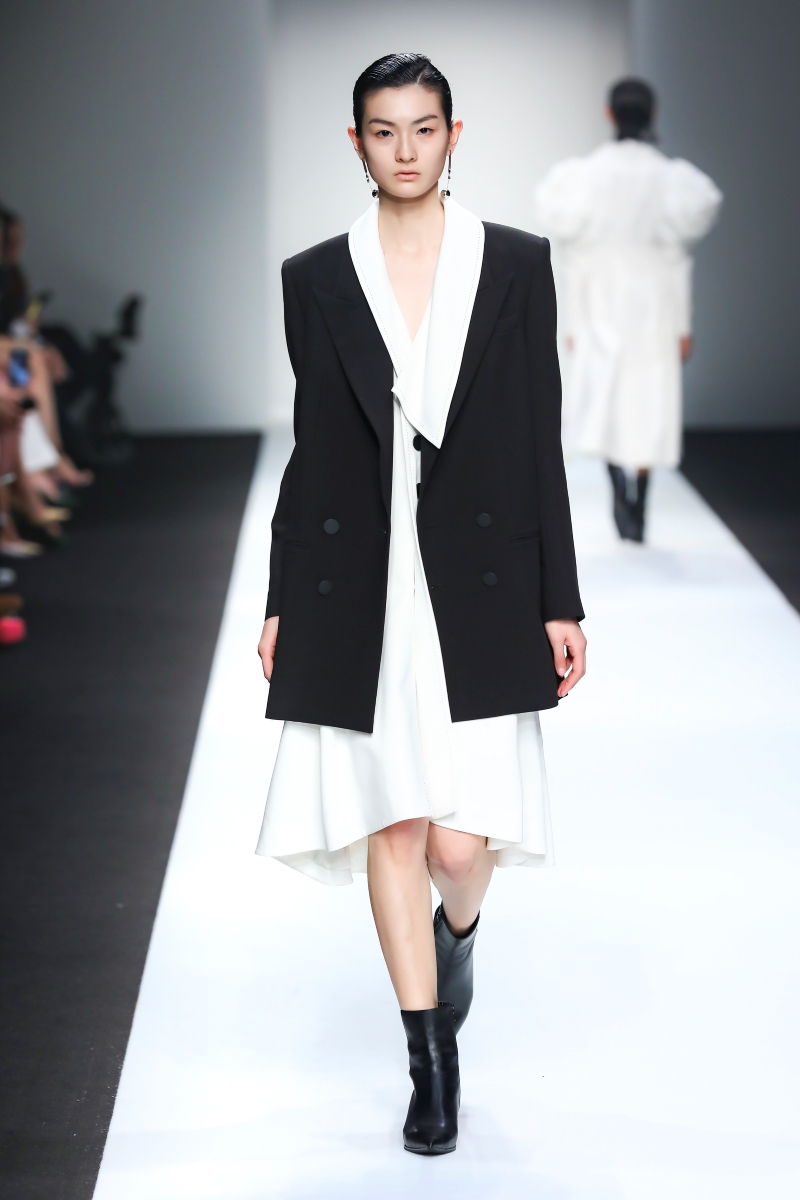 【designerwomenwear】anirac/anirac18秋冬西装女士西服